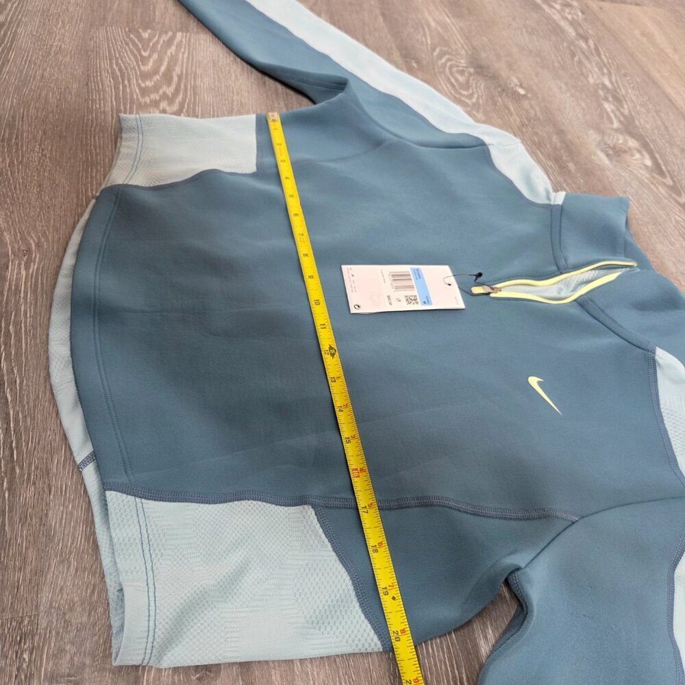 NWT Nike Women's Training Dri-FIT 1/4 Zip Long Sleeve Top Noise Aqua Blue Medium - Picture 11 of 15